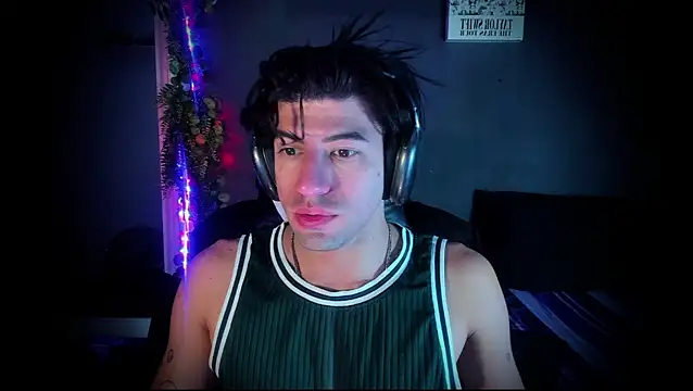 Snapshot of newjeff chatting on September 30, 2025, 5:01 am newjeff online show from September 30, 2025, 5:01 am