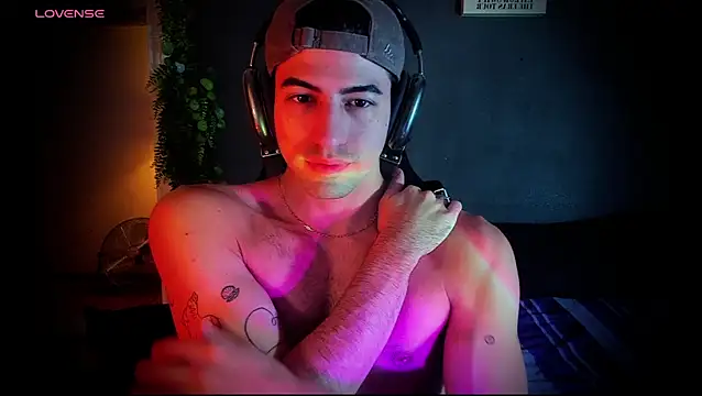 Snapshot of newjeff chatting on October 11, 2025, 9:13 pm newjeff online show from October 11, 2025, 9:13 pm