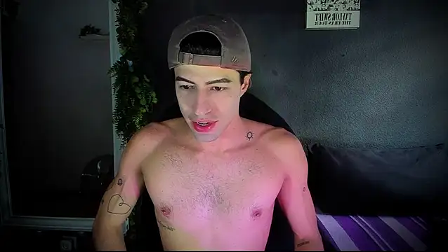 Snapshot of newjeff chatting on October 24, 2025, 8:33 am newjeff online show from October 24, 2025, 8:33 am