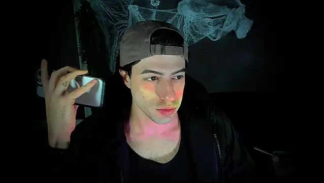 newjeff online show from November 4, 2025, 7:02 pm