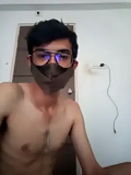 vamphunt130 online show from November 8, 2025, 7:19 am