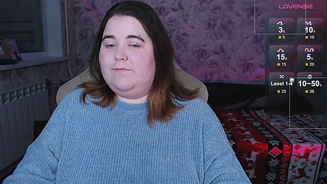 Estelle Hicks online show from November 4, 2025, 6:18 pm