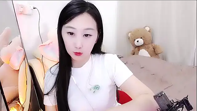 Snapshot of Alcohol_1 chatting on October 27, 2025, 1:59 pm Alcohol 1 online show from October 27, 2025, 1:59 pm