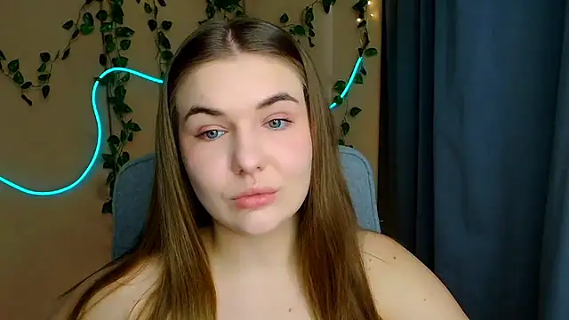 Snapshot of Glory_air chatting on March 9, 2026, 8:51 am Glory air online show from March 9, 2026, 8:51 am