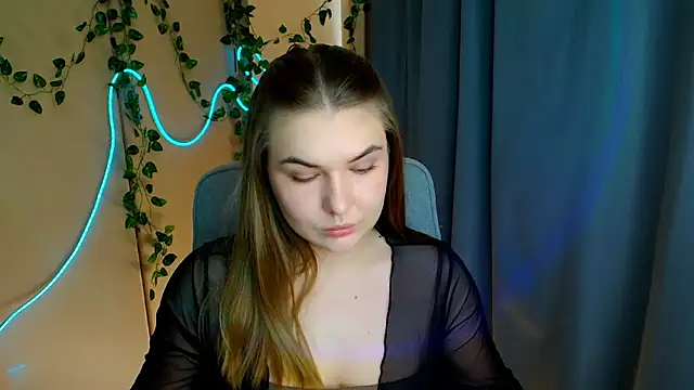 Snapshot of Glory_air chatting on March 17, 2026, 6:39 am Glory air online show from March 17, 2026, 6:39 am