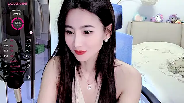 FeiFei-babe online show from December 29, 2024, 7:11 pm