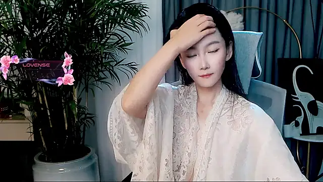 FeiFei-babe online show from September 10, 2025, 7:41 am