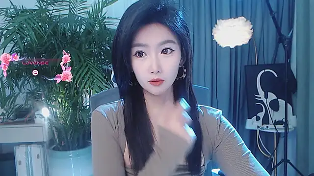 Snapshot of FeiFei-babe chatting on March 4, 2026, 10:32 am FeiFei-babe online show from March 4, 2026, 10:32 am