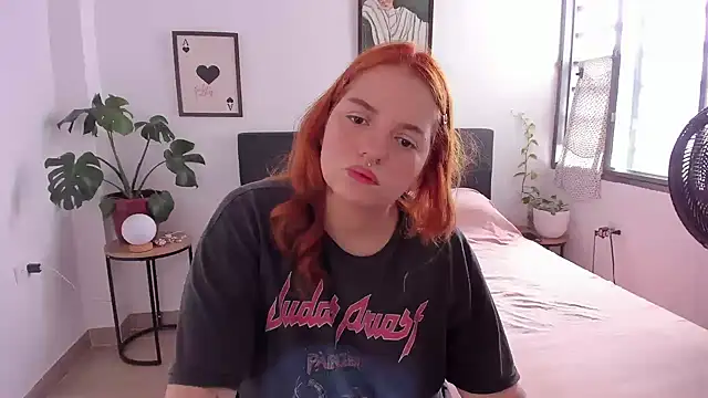 Snapshot of sophia_goth chatting on June 22, 2026, 3:20 pm sophia goth online show from June 22, 2026, 3:20 pm