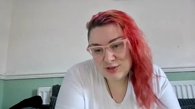 Snapshot of Bustycurves chatting on January 10, 2025, 1:41 pm Bustycurves online show from January 10, 2025, 1:41 pm