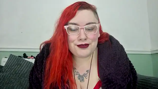 Snapshot of Bustycurves chatting on February 9, 2025, 1:44 am Bustycurves online show from February 9, 2025, 1:44 am