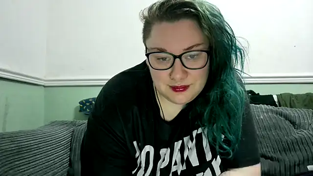 Snapshot of Bustycurves chatting on March 20, 2025, 11:02 pm Bustycurves online show from March 20, 2025, 11:02 pm