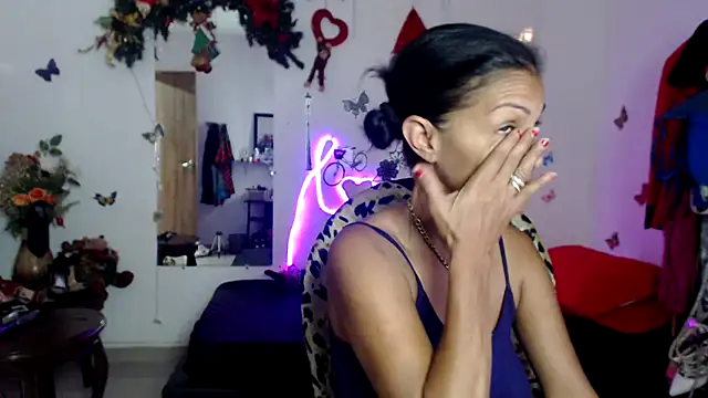 brigitht online show from December 10, 2024, 3:33 pm