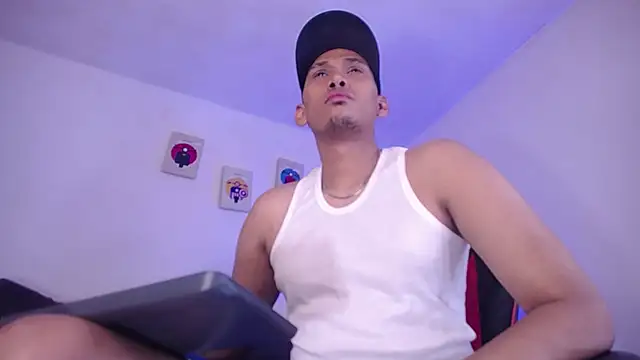 Snapshot of Jaison_halls chatting on October 11, 2025, 5:17 am Jaison halls online show from October 11, 2025, 5:17 am