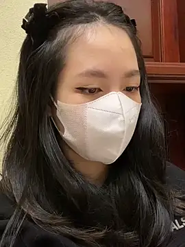 minmin2kk5 online show from January 3, 2025, 4:48 pm