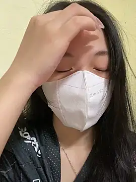 minmin2kk5 online show from September 23, 2025, 3:37 pm