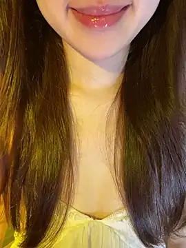 minmin2kk5 online show from May 8, 2026, 1:44 am