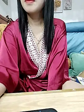 cream1299 online show from February 6, 2025, 7:29 pm