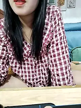 cream1299 online show from February 14, 2025, 3:43 am