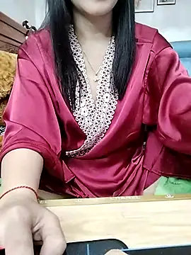 cream1299 online show from February 19, 2025, 9:25 pm