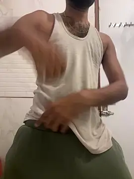 Snapshot of ALWAYSHORNYDADDY chatting on February 28, 2026, 7:48 pm ALWAYSHORNYDADDY online show from February 28, 2026, 7:48 pm