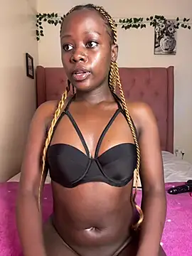 Wendy smal - online show from March 8, 2026, 1:25 am