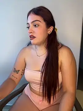 Chloee Evans1 online show from January 17, 2025, 10:23 pm