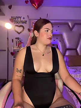 Chloee Evans1 online show from February 20, 2025, 10:15 pm