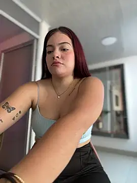 Chloee Evans1 online show from March 9, 2025, 3:05 pm