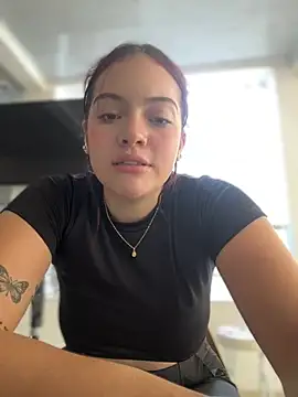 Chloee Evans1 online show from March 16, 2025, 9:16 pm