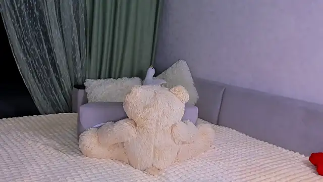 Snapshot of Sweeet_Barbie chatting on August 3, 2026, 3:38 pm Sweeet Barbie online show from August 3, 2026, 3:38 pm