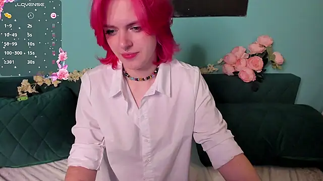 Roxy Wi online show from December 5, 2024, 3:06 pm