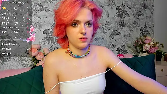 Roxy Wi online show from December 23, 2024, 2:28 pm