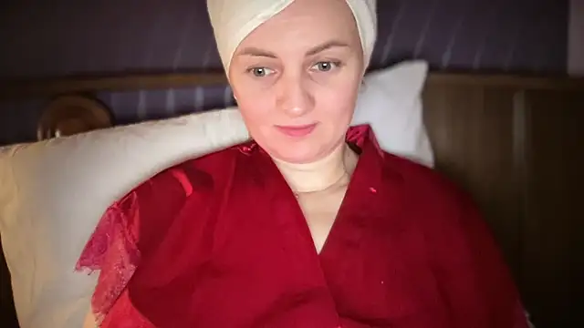 Snapshot of Viola_sweet chatting on July 26, 2026, 1:47 am Viola sweet online show from July 26, 2026, 1:47 am