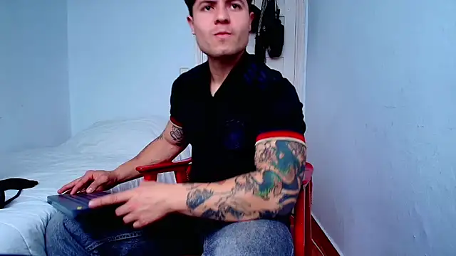 juandking online show from November 10, 2025, 11:31 am