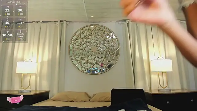Aprillbrunette online show from July 2, 2026, 11:38 am