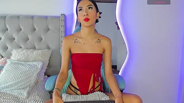 Violet Rost online show from March 7, 2025, 2:34 pm