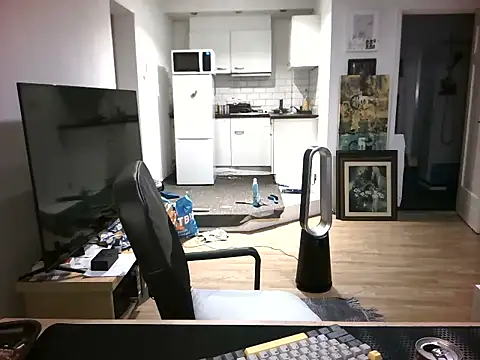mihaimichael online show from June 25, 2026, 10:25 pm