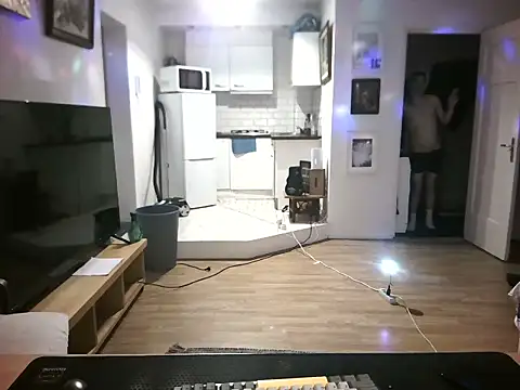 mihaimichael online show from July 18, 2026, 1:10 am