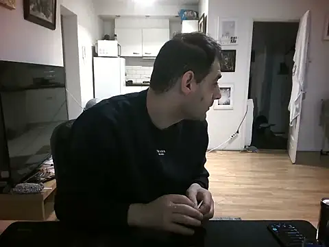 mihaimichael online show from July 28, 2026, 8:01 pm