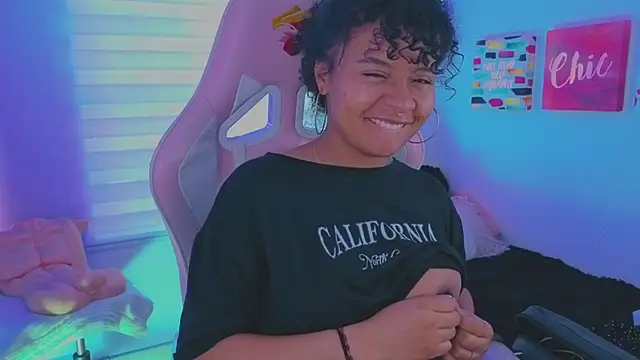 Snapshot of keyla_roberts777 chatting on September 26, 2025, 12:09 pm keyla roberts777 online show from September 26, 2025, 12:09 pm