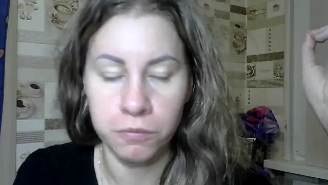 TherestlessKitty online show from December 13, 2024, 6:53 am