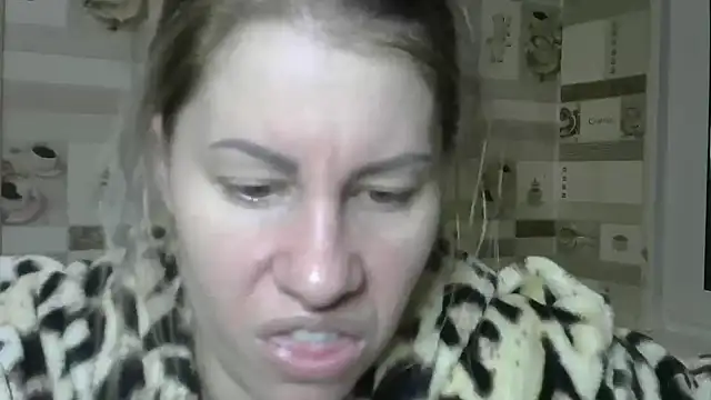 TherestlessKitty online show from February 9, 2025, 8:13 pm