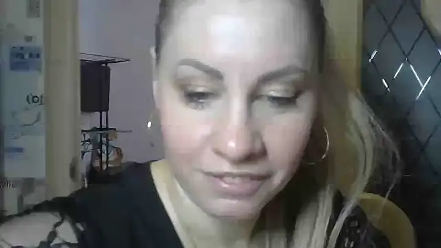 TherestlessKitty online show from March 17, 2025, 9:12 am