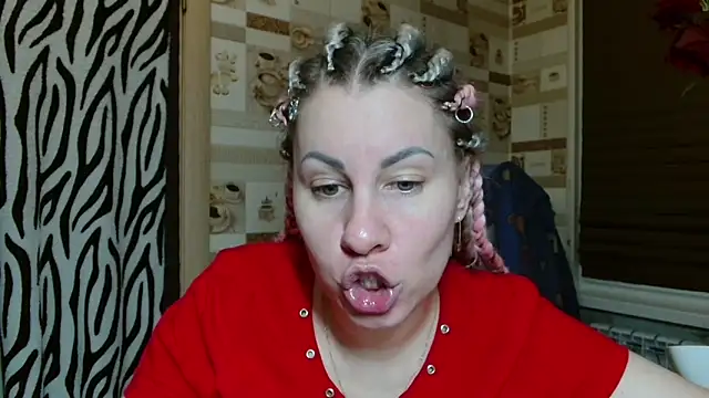 Snapshot of TherestlessKitty chatting on April 30, 2026, 10:14 pm TherestlessKitty online show from April 30, 2026, 10:14 pm