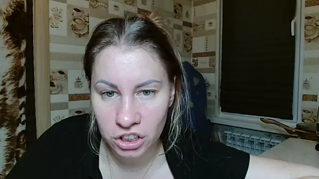 Snapshot of TherestlessKitty chatting on May 21, 2026, 10:17 pm TherestlessKitty online show from May 21, 2026, 10:17 pm