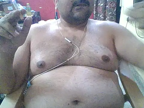 Snapshot of ARYANAVAILABLE chatting on March 3, 2026, 9:10 pm ARYANAVAILABLE online show from March 3, 2026, 9:10 pm