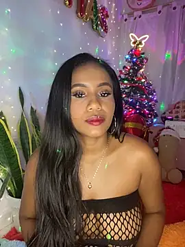 Snapshot of AlisonHoot69 chatting on December 12, 2024, 2:15 am AlisonHoot69 online show from December 12, 2024, 2:15 am