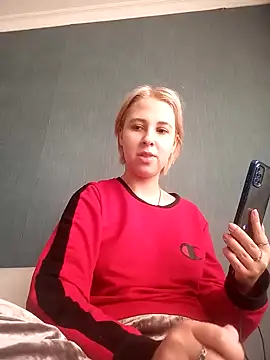 Gussie Bridie online show from January 3, 2025, 12:19 pm