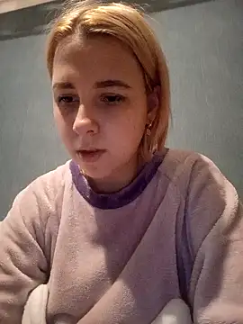 Gussie Bridie online show from February 3, 2025, 3:06 pm